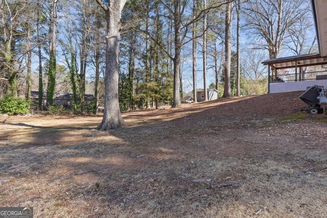 3694 Pinehill Circle, Acworth, GA 30101