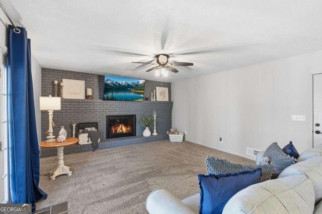 3694 Pinehill Circle, Acworth, GA 30101