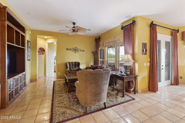 4228 E CAROB Drive, Gilbert, AZ 85298