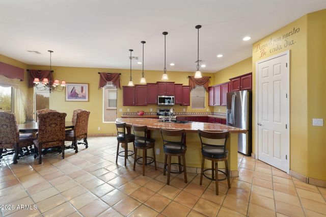 4228 E CAROB Drive, Gilbert, AZ 85298