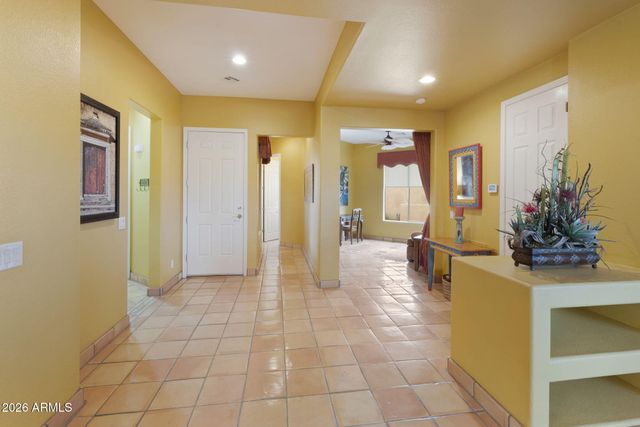 4228 E CAROB Drive, Gilbert, AZ 85298