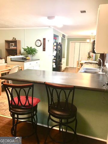 110 Crawford Circle, Newnan, GA 30265