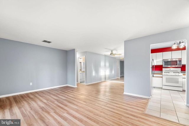 1607 HAWTHORNE CT, Sewell, NJ 08080