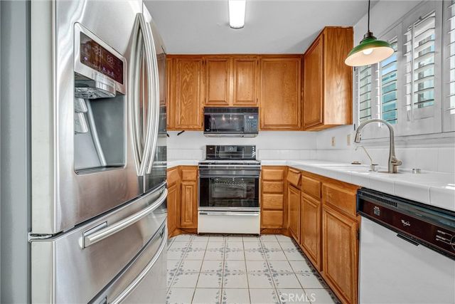 2800 Plaza Del Amo 128, Torrance, CA 90503