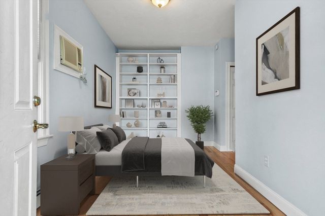 28 Robbins St 2, Waltham, MA 02453