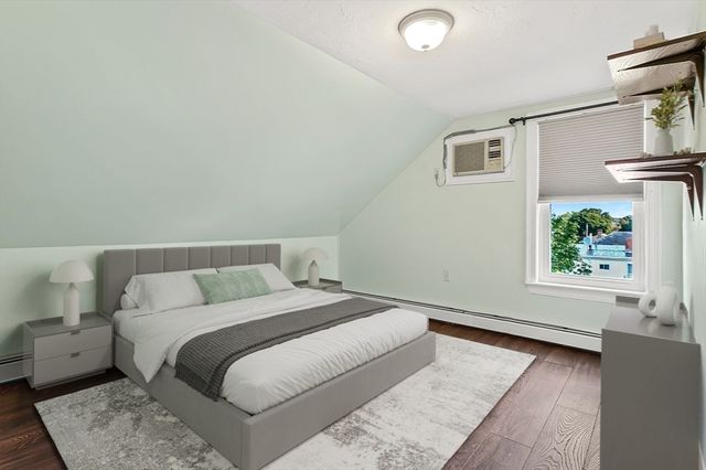 28 Robbins St 2, Waltham, MA 02453