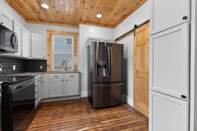 538 8th Avenue, Dayton, KY 41074