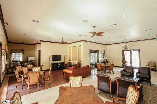 8531 Violeta ST 101, Estero, FL 34135