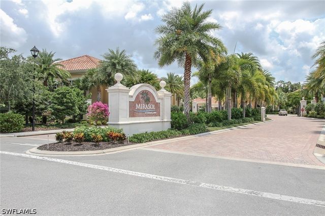 8531 Violeta ST 101, Estero, FL 34135