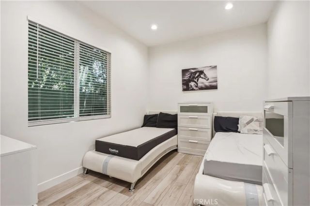6620 Bellaire, Valley Glen, CA 91606