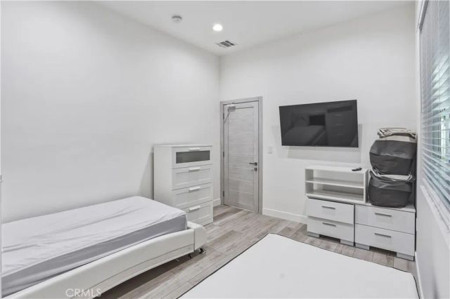 6620 Bellaire, Valley Glen, CA 91606