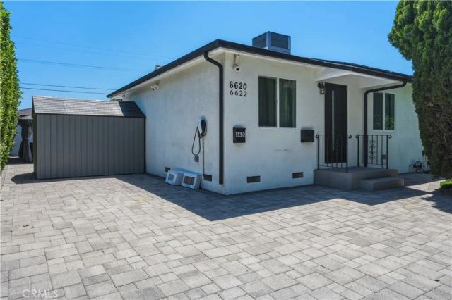 6620 Bellaire, Valley Glen, CA 91606