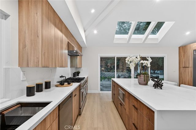 5506 Forest Cove Lane, Agoura Hills, CA 90301