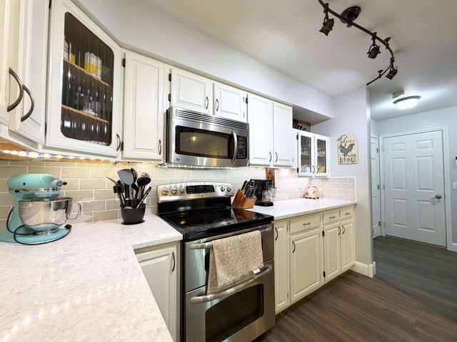 10184 N Linden Road, Vienna Twp, MI 48420