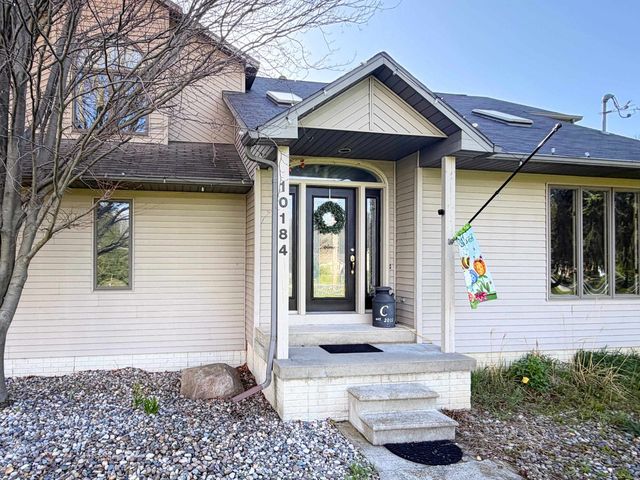 10184 N Linden Road, Vienna Twp, MI 48420