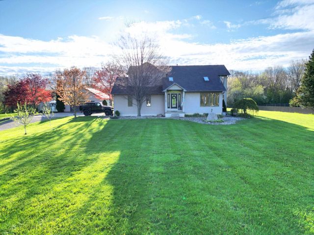 10184 N Linden Road, Vienna Twp, MI 48420