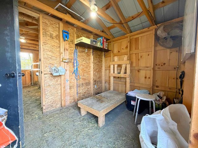 10184 N Linden Road, Vienna Twp, MI 48420