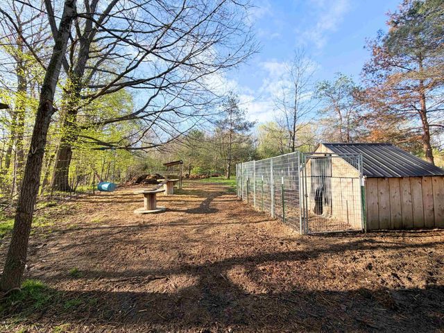 10184 N Linden Road, Vienna Twp, MI 48420