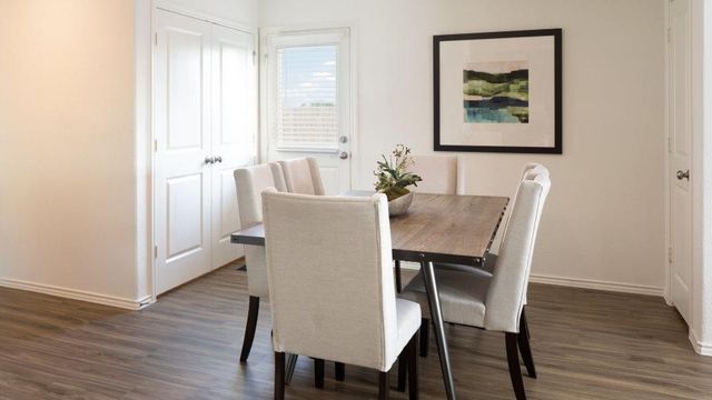 158 Meuse LN, Kyle, TX 78640