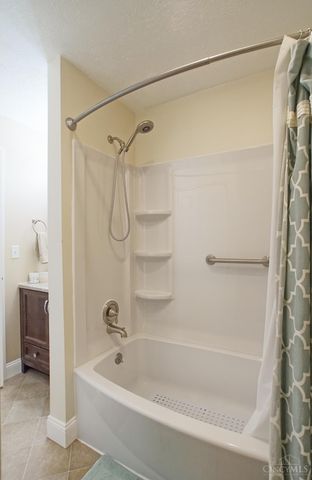 4548 Shawnray Drive, Middletown, OH 45044