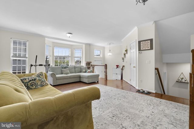 17572 VICTORIA FALLS DR, Dumfries, VA 22025
