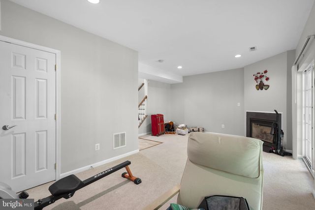17572 VICTORIA FALLS DR, Dumfries, VA 22025