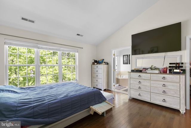 17572 VICTORIA FALLS DR, Dumfries, VA 22025