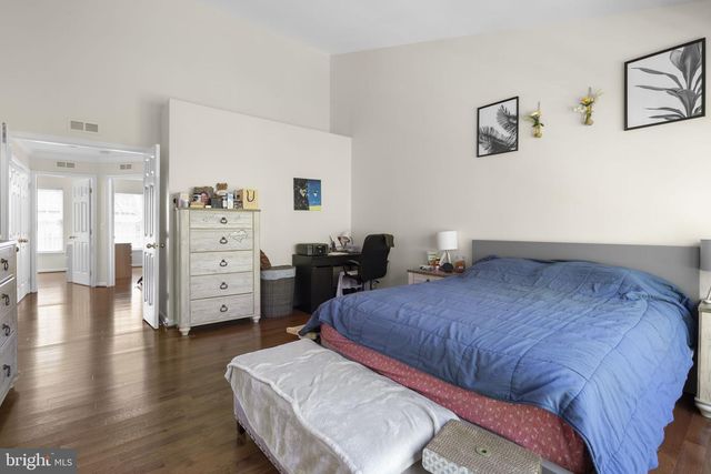 17572 VICTORIA FALLS DR, Dumfries, VA 22025