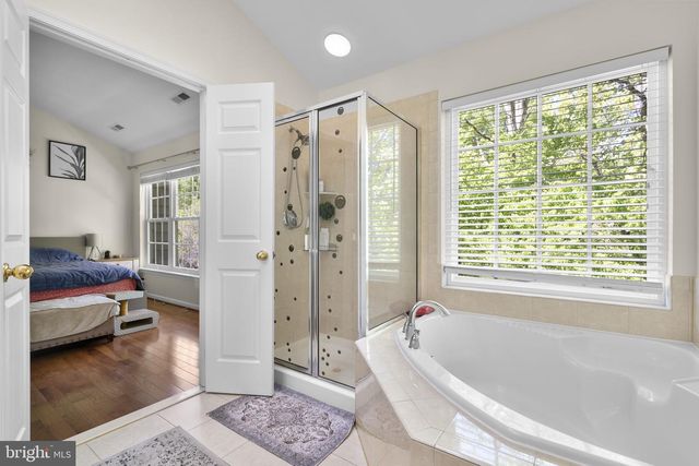 17572 VICTORIA FALLS DR, Dumfries, VA 22025