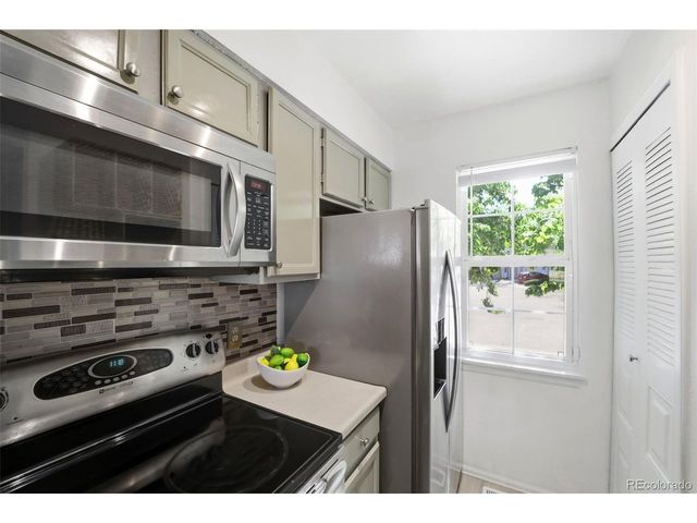 9509 W Coal Mine Ave B, Littleton, CO 80123