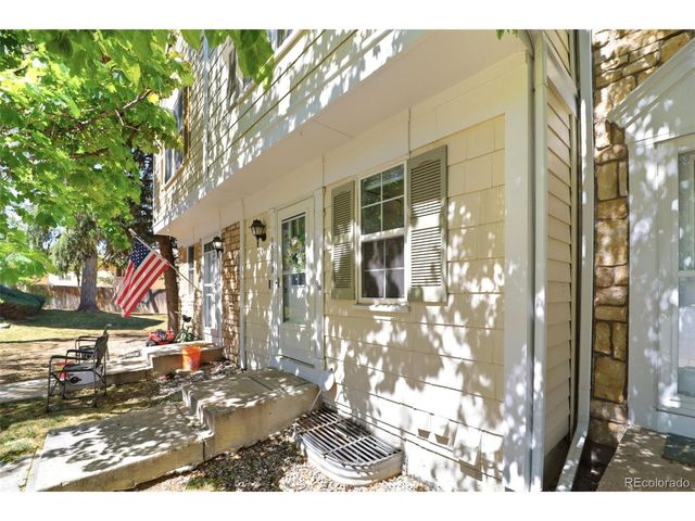 9509 W Coal Mine Ave B, Littleton, CO 80123