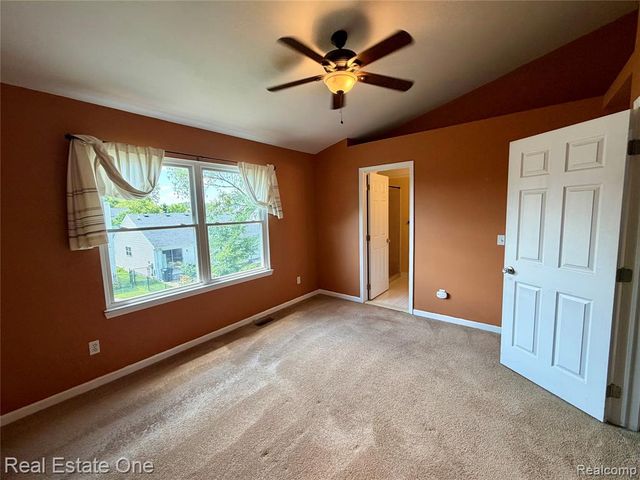 1930 Alexander Drive, Westland, MI 48186