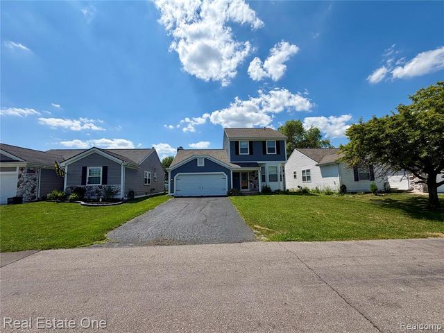 1930 Alexander Drive, Westland, MI 48186