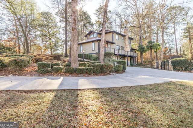 2697 Carriage Court, Macon, GA 31216