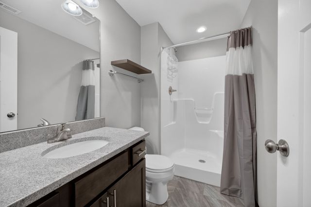 2624 4th Avenue SW, Altoona, IA 50009