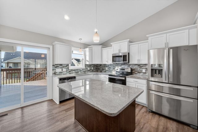 2624 4th Avenue SW, Altoona, IA 50009