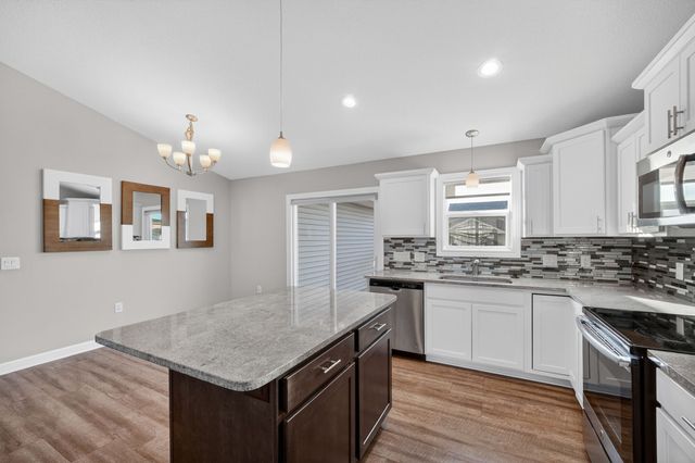 2624 4th Avenue SW, Altoona, IA 50009