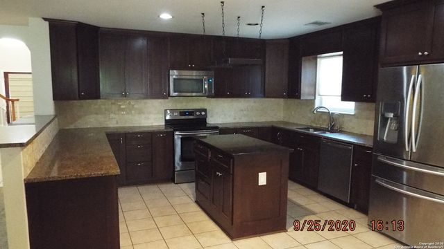 204 CINNABAR TRAIL, Cibolo, TX 78108