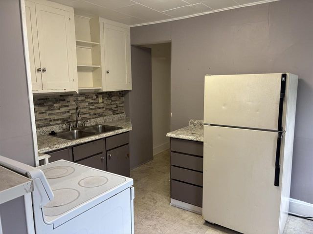 1043 Jenifer Street, Madison, WI 53703