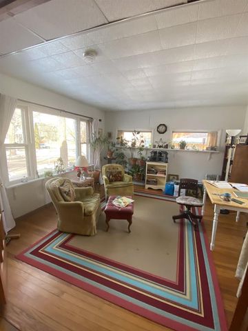 1043 Jenifer Street, Madison, WI 53703