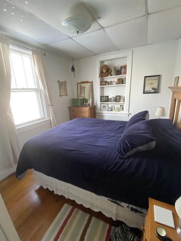 1043 Jenifer Street, Madison, WI 53703