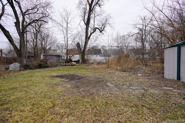 20093 FAUST Avenue, Detroit, MI 48219