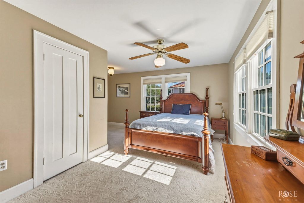 Image 20 of property listing at 826 W Avenue H, San Angelo, TX 76901