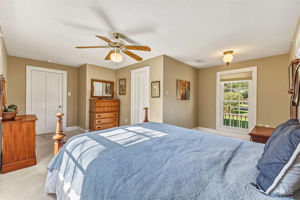 Image 21 of property listing at 826 W Avenue H, San Angelo, TX 76901