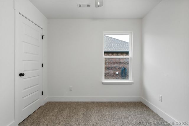 6017 N 30th Street, Broken Arrow, OK 74014