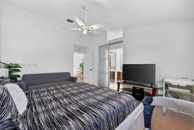 1874 Discovery Way, Deerfield Beach, FL 33442