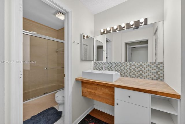 1874 Discovery Way, Deerfield Beach, FL 33442