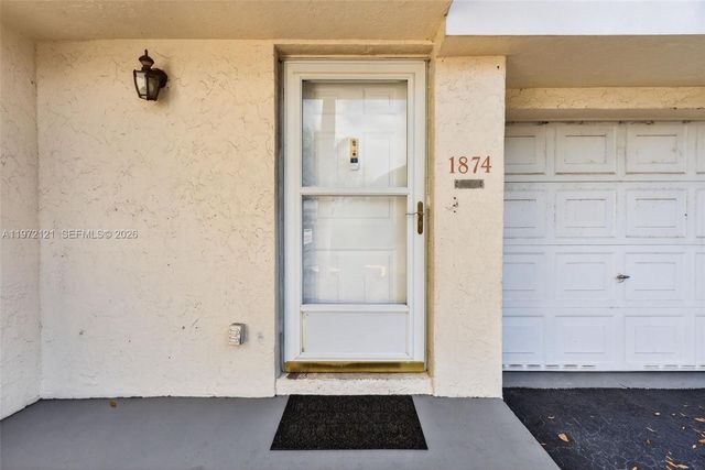 1874 Discovery Way, Deerfield Beach, FL 33442