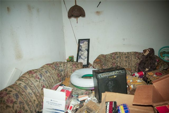 2008 Downing Street, The Village, OK 73120
