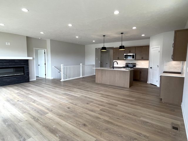 40 BALSAM Street, Council Bluffs, IA 51503